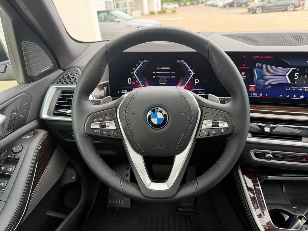 Used 2026 BMW X5 xDrive50e AWD/4WD image 23