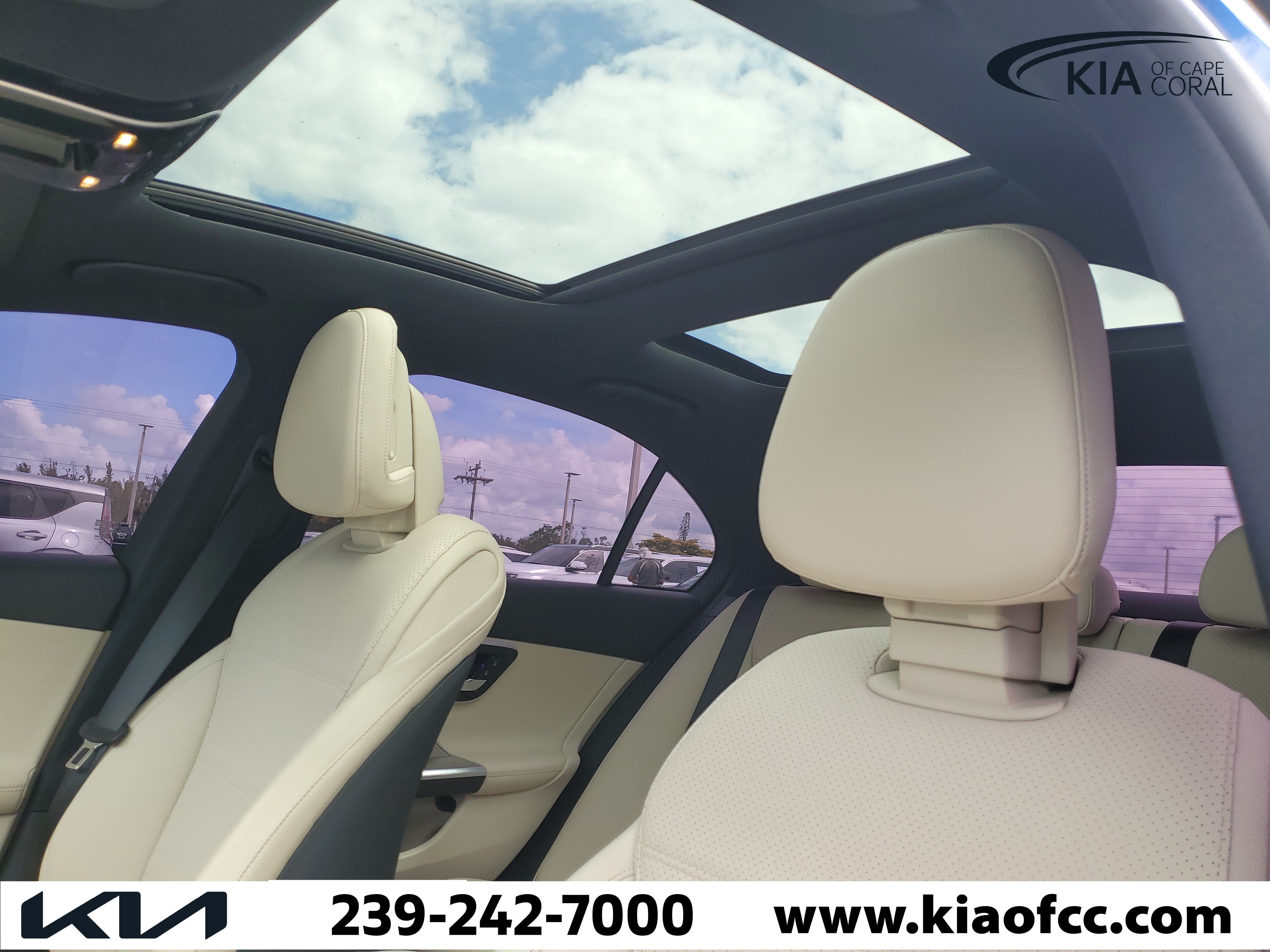 Used 2023 Mercedes-Benz C 300 Sedan image 19