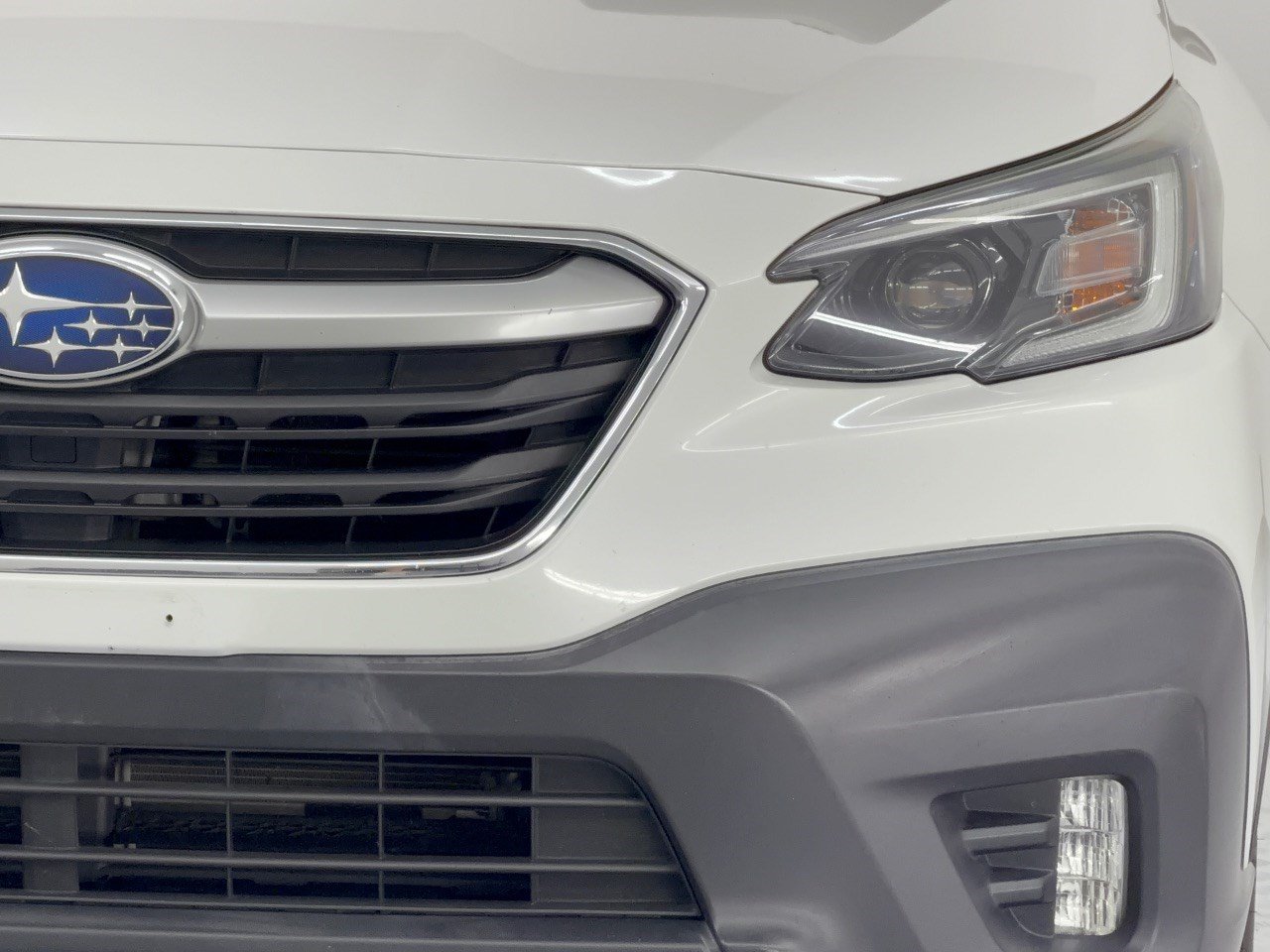 Used 2020 Subaru Outback Premium AWD/4WD image 12
