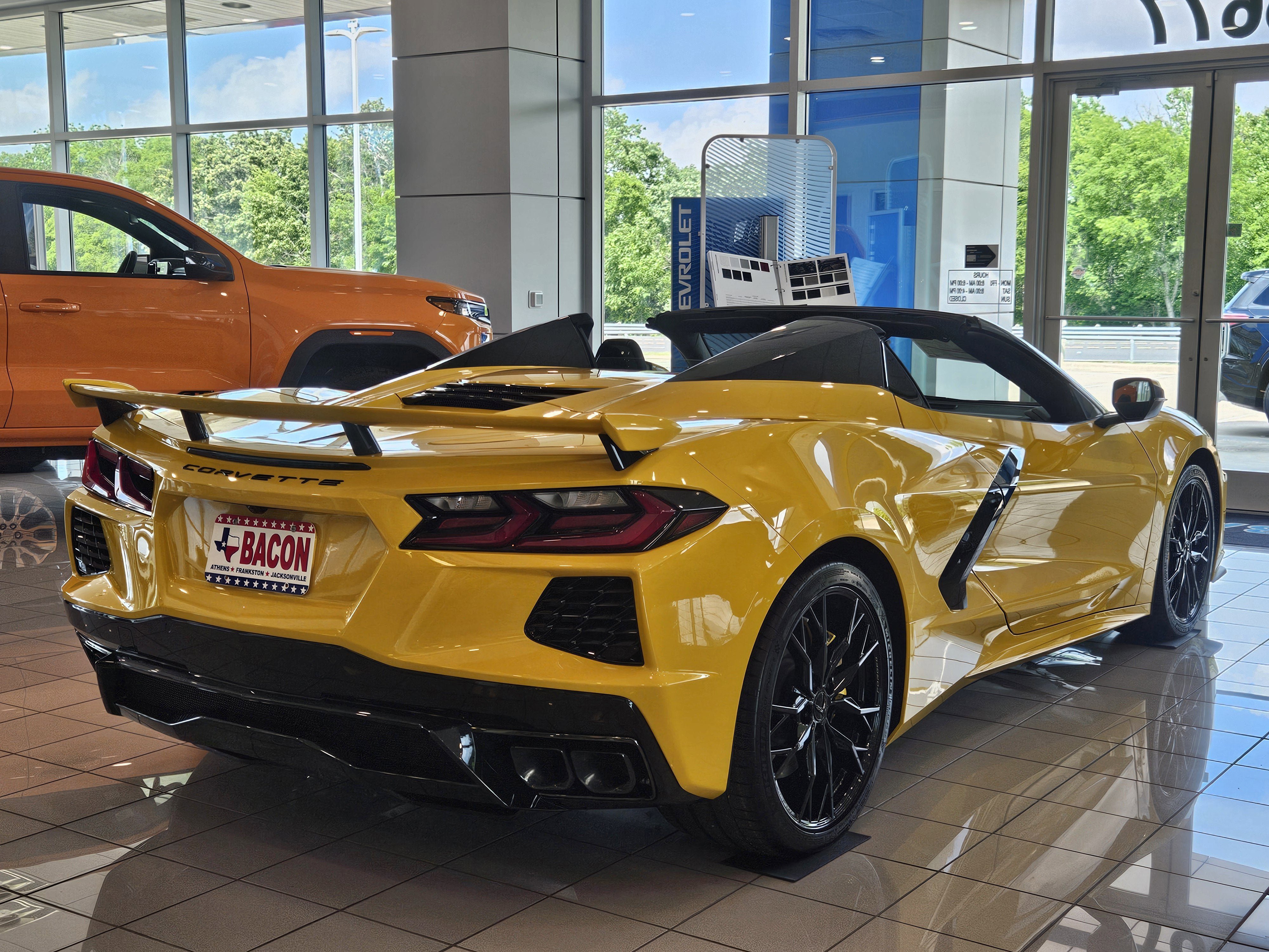 New 2026 Chevrolet Corvette Stingray Premium Conv w/ Z51 Performance Package RWD image 6