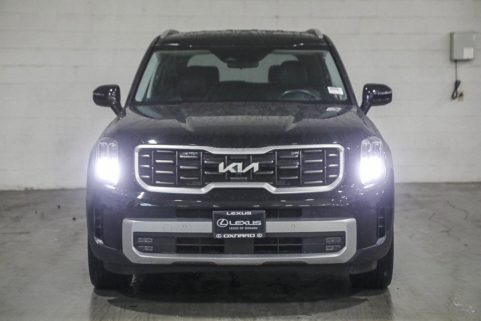 Used 2023 Kia Telluride SX Prestige image 2