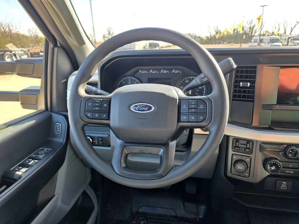 New 2026 Ford F350 XL w/ XL Chrome Package AWD/4WD image 44