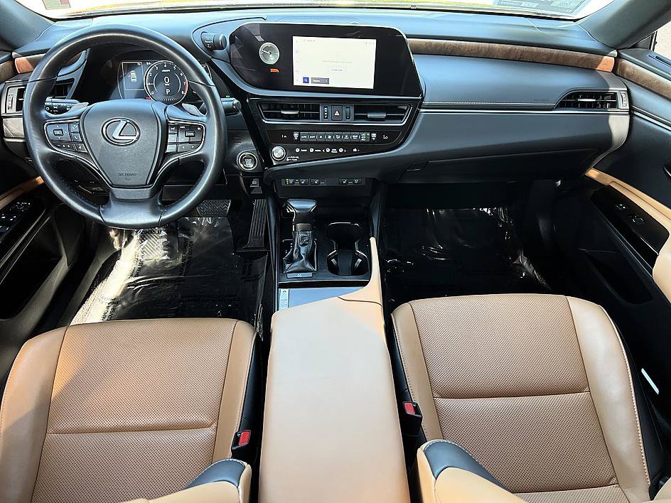 Used 2023 Lexus ES 350 w/ Premium Package FWD image 18