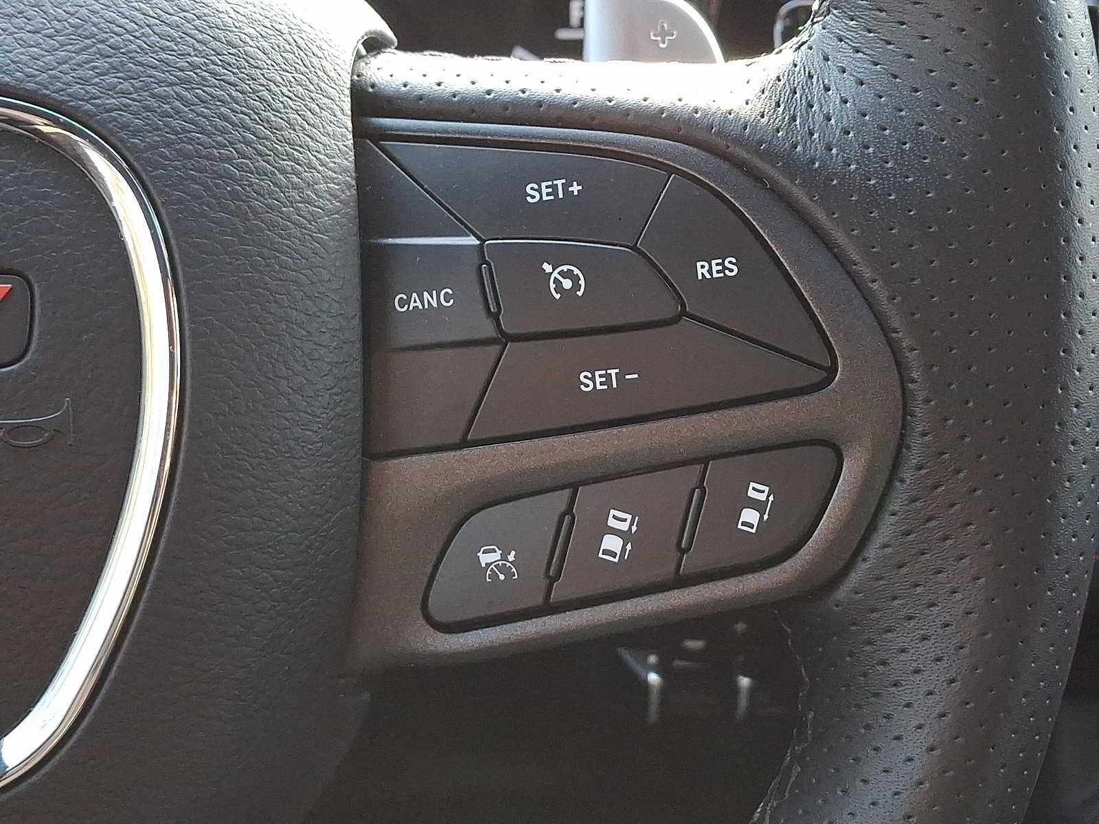 Certified 2025 Dodge Durango GT image 24