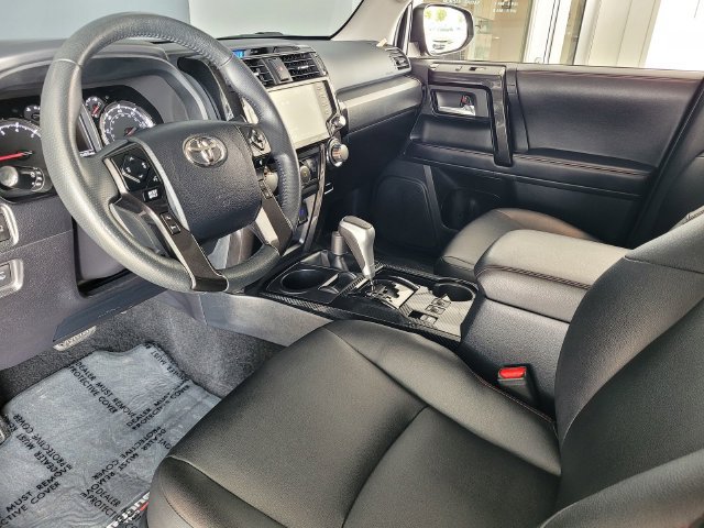 Used 2022 Toyota 4Runner TRD Off-Road Premium w/ TRD Black Wheel Package (TMS) AWD/4WD image 10