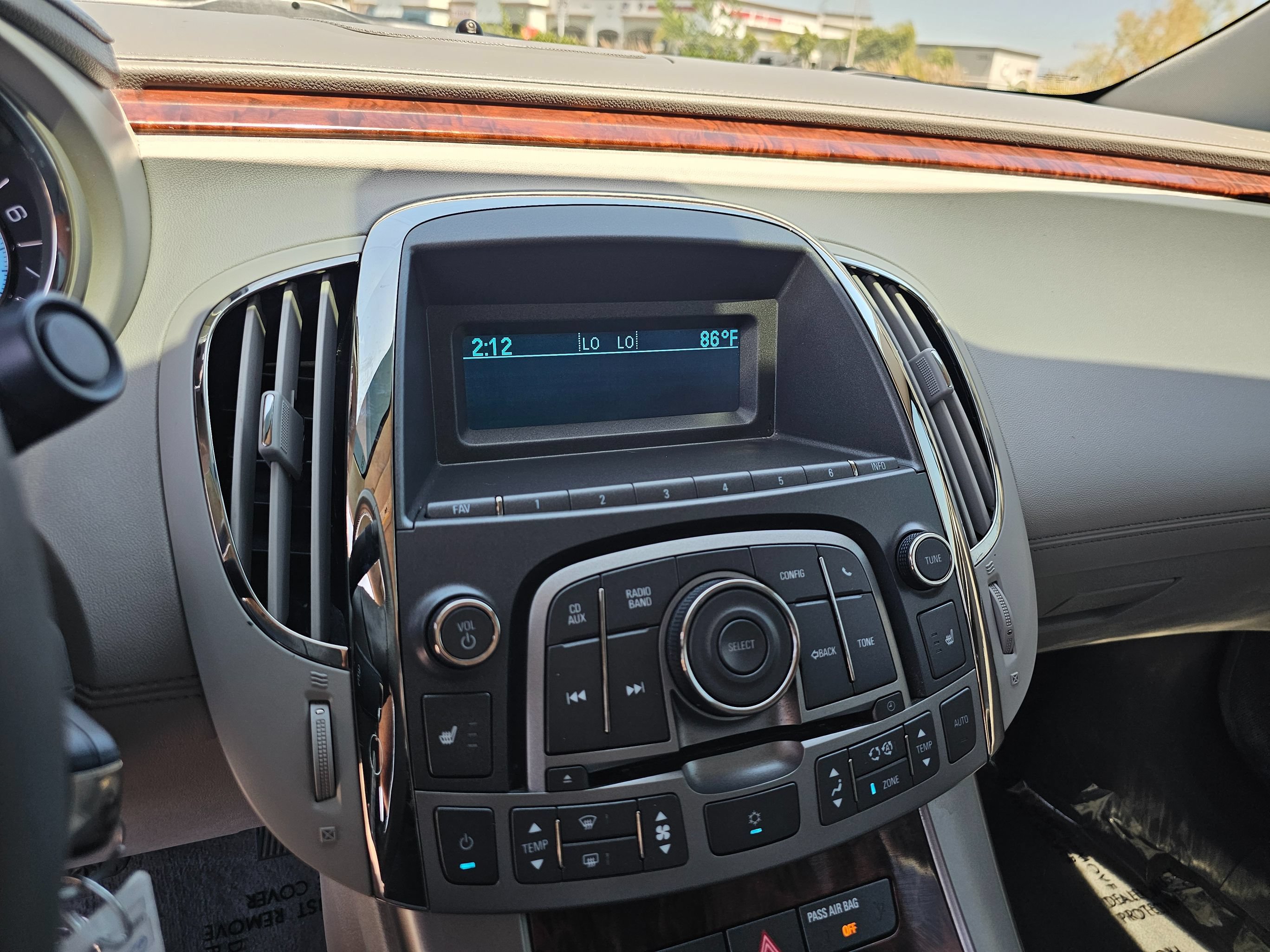 Used 2012 Buick LaCrosse Premium w/ Entertainment Package FWD image 29