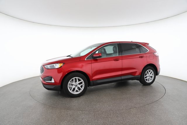 Used 2023 Ford Edge SEL w/ Convenience Package image 4