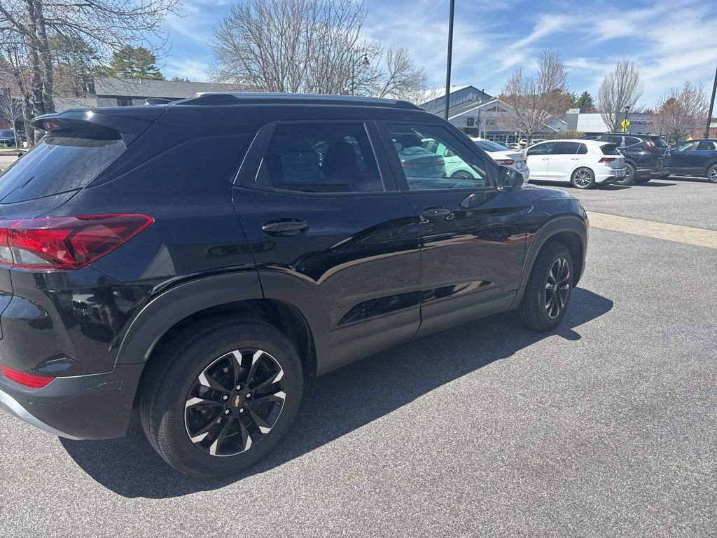 Used 2022 Chevrolet TrailBlazer LT w/ Convenience Package AWD/4WD image 7