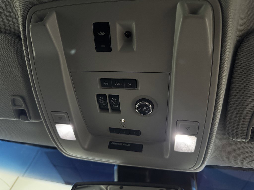 Used 2019 GMC Yukon Denali w/ Denali Ultimate Package image 89