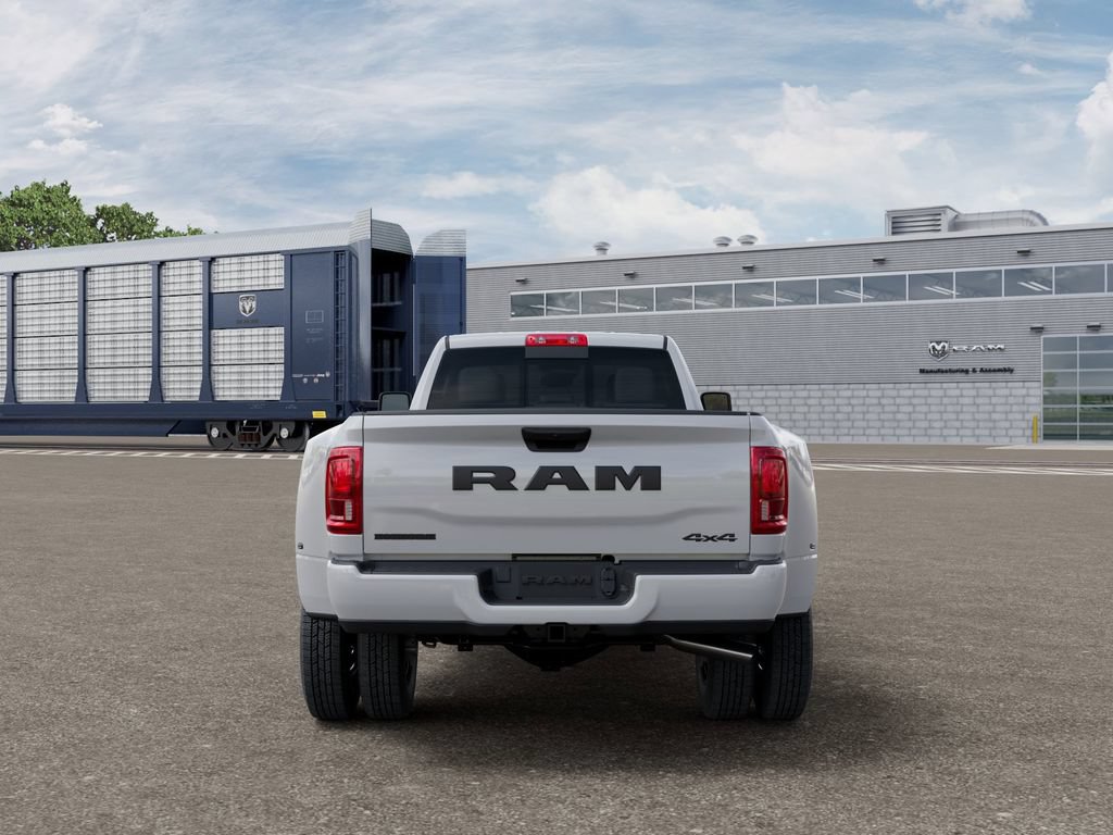 New 2026 RAM 3500 Big Horn AWD/4WD image 7