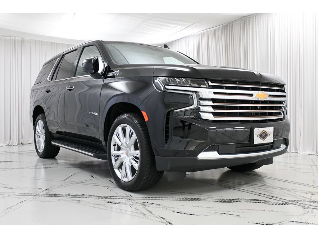 Used 2023 Chevrolet Tahoe High Country AWD/4WD image 2