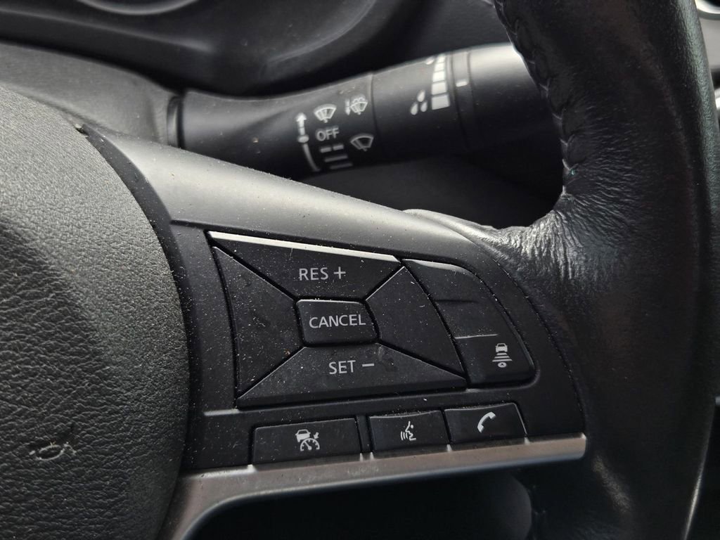 Used 2022 Nissan Sentra SV w/ All-Weather Package FWD image 25