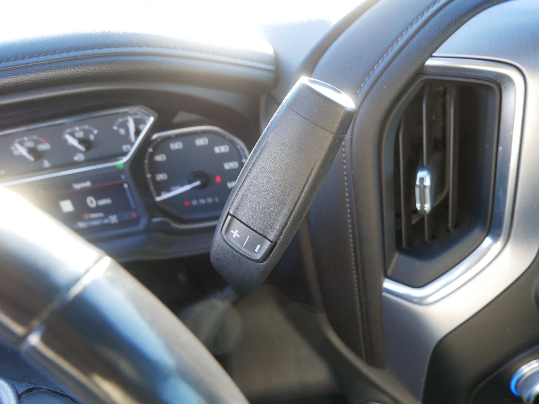 Used 2019 GMC Sierra 1500 SLT w/ SLT Premium Plus Package image 29