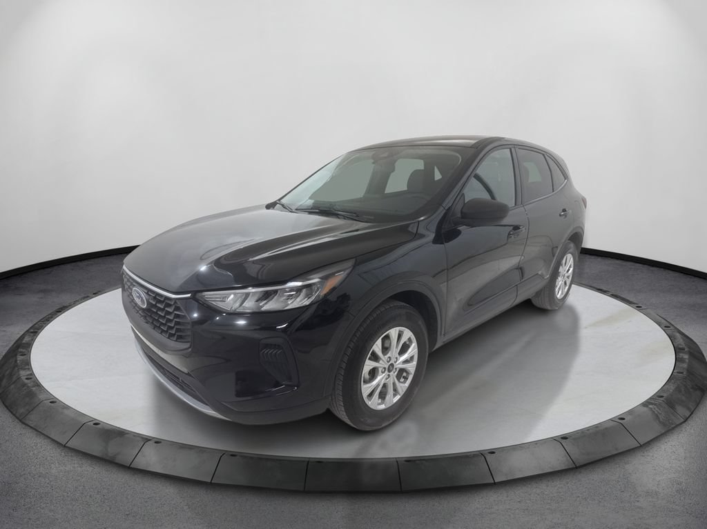 Used 2025 Ford Escape Active AWD/4WD image 1