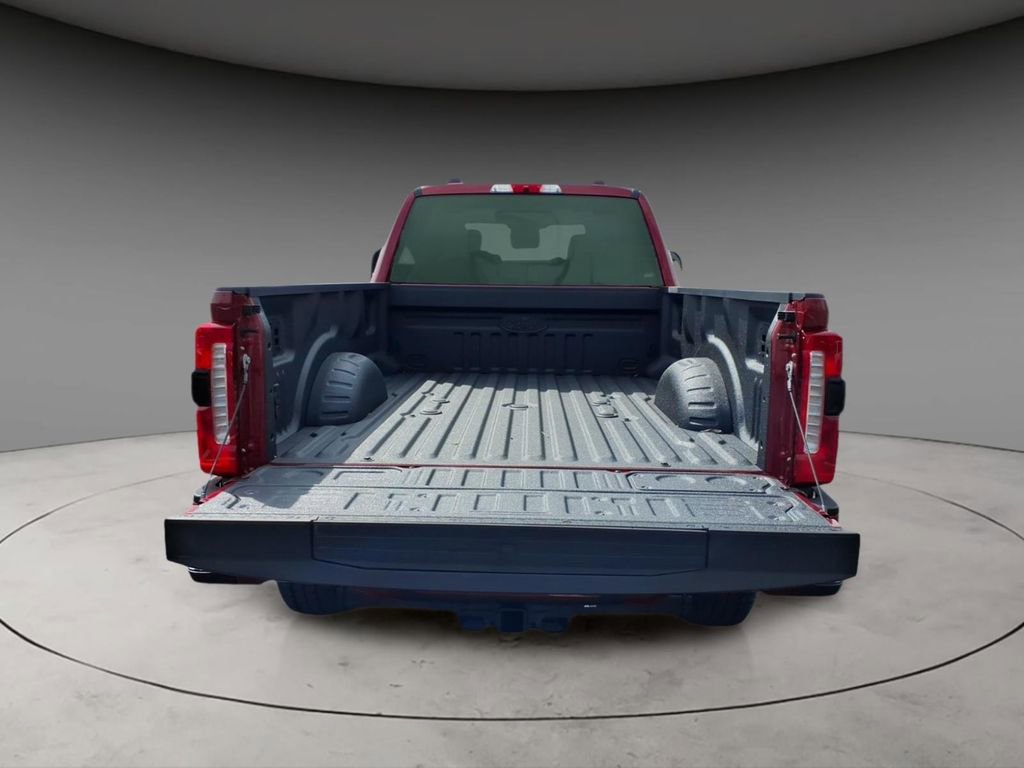 New 2026 Ford F350 Lariat w/ Black Appearance Package image 8