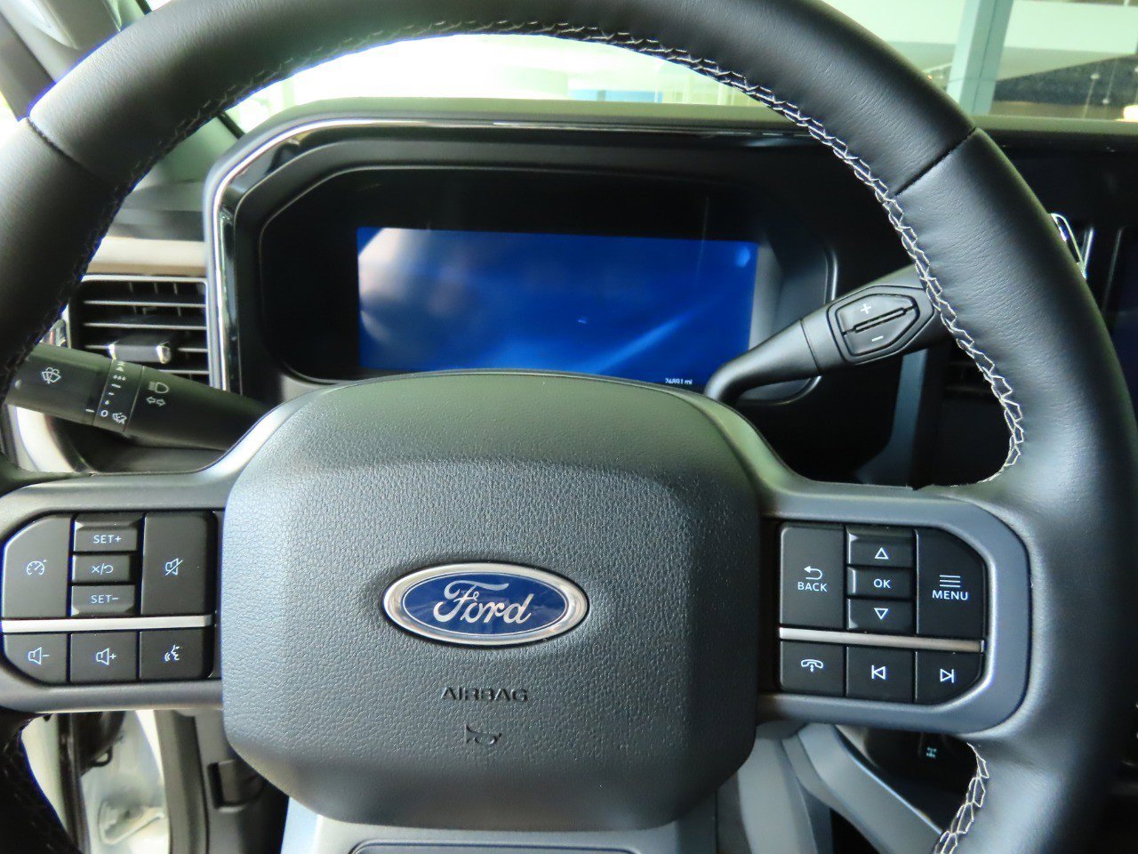 New 2026 Ford F250 Lariat w/ Black Appearance Package AWD/4WD image 23