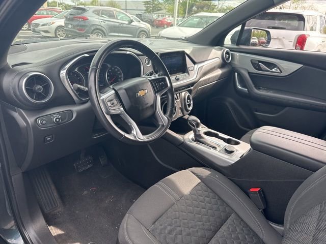 Used 2019 Chevrolet Blazer LT FWD image 12