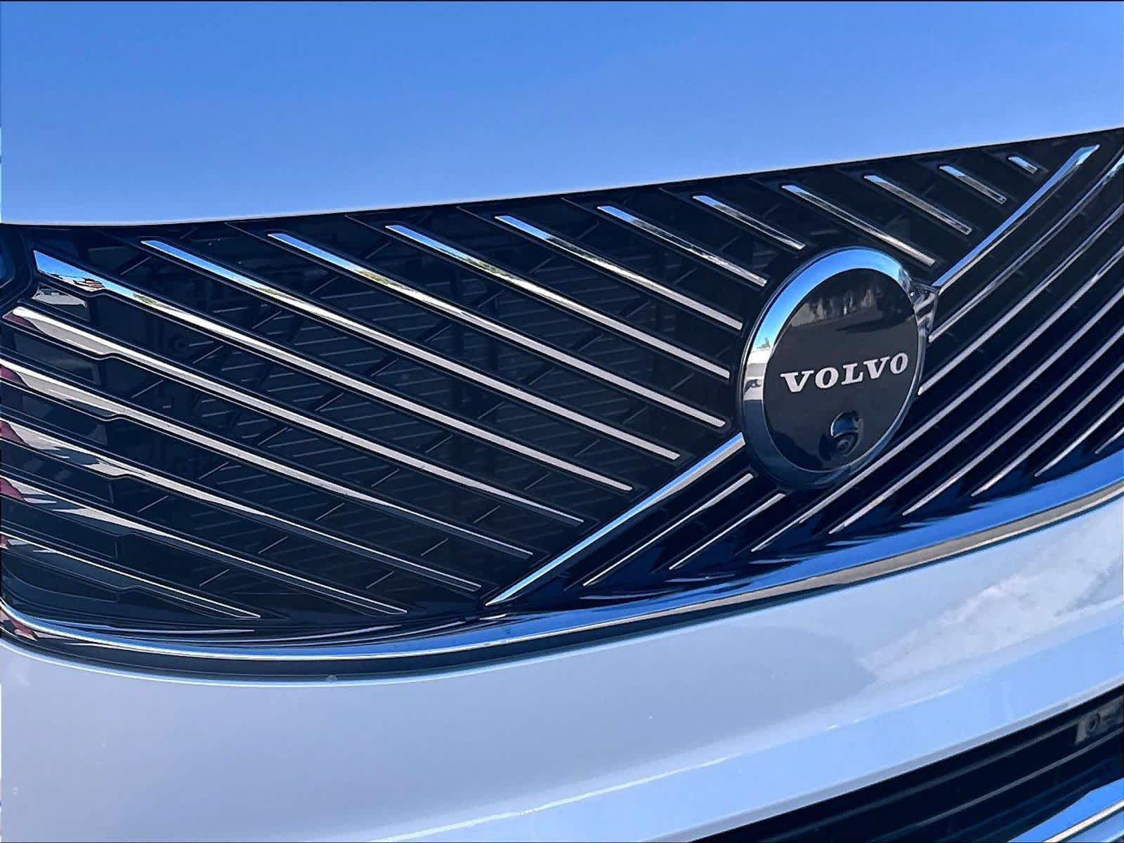 New 2027 Volvo XC90 B6 Ultra AWD/4WD image 35