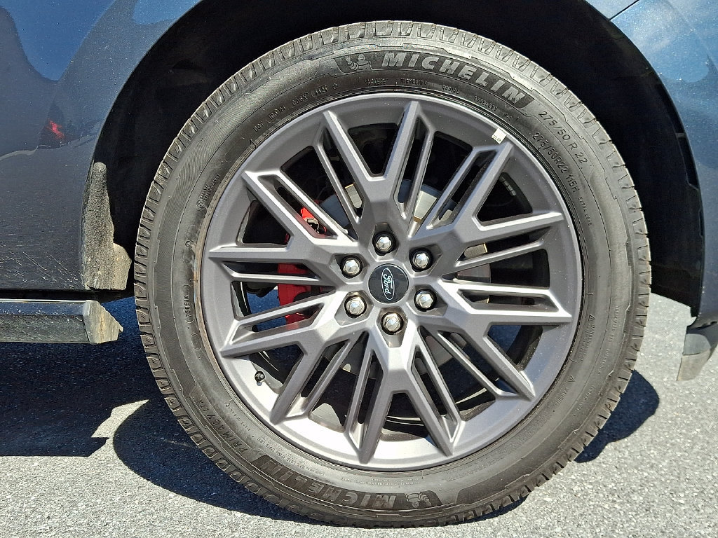Used 2025 Ford Expedition Max Platinum w/ Stealth Performance Package AWD/4WD image 8