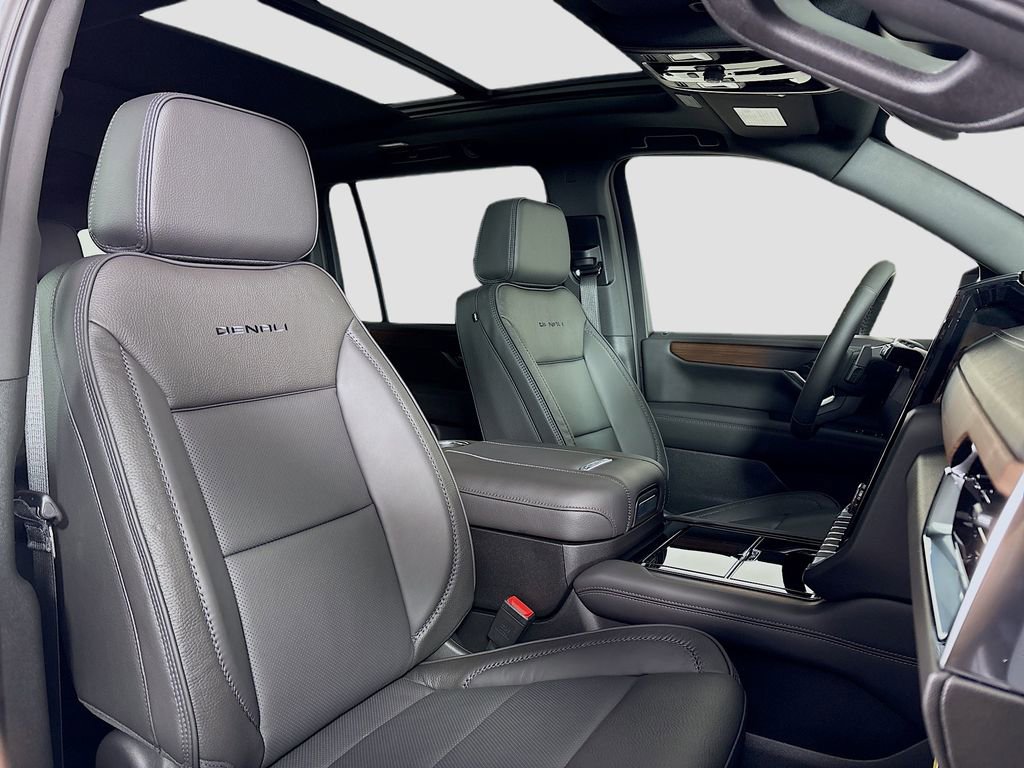 New 2026 GMC Yukon XL Denali AWD/4WD image 30