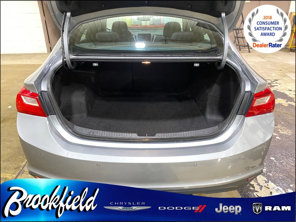 Used 2024 Chevrolet Malibu LT image 13