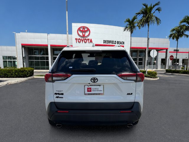 Used 2023 Toyota RAV4 XLE FWD image 6
