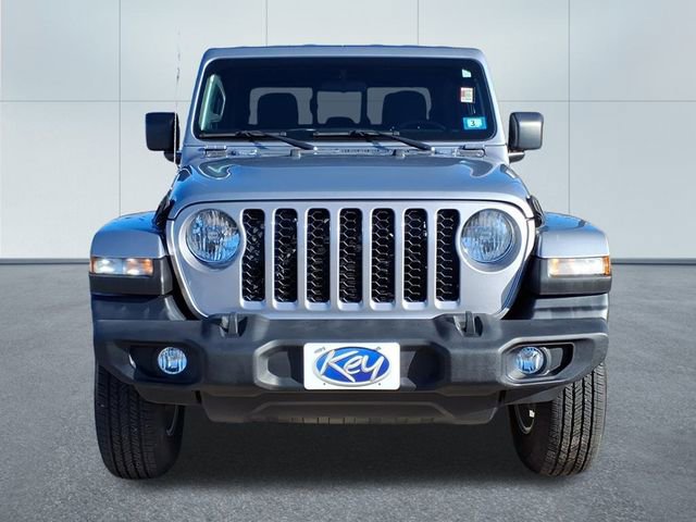 Used 2021 Jeep Gladiator Sport image 25