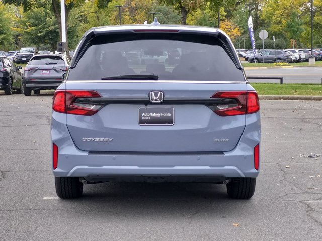 New 2027 Honda Odyssey Elite image 8