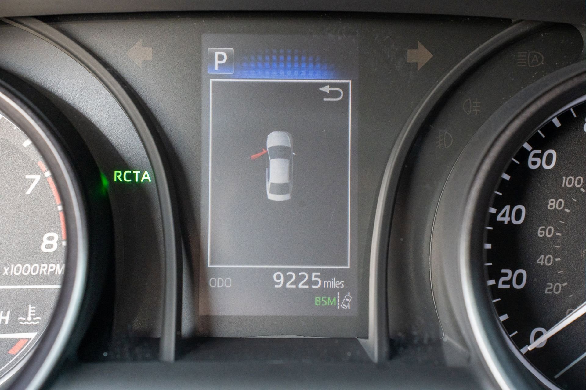 Used 2024 Toyota Camry SE w/ Convenience Package image 35