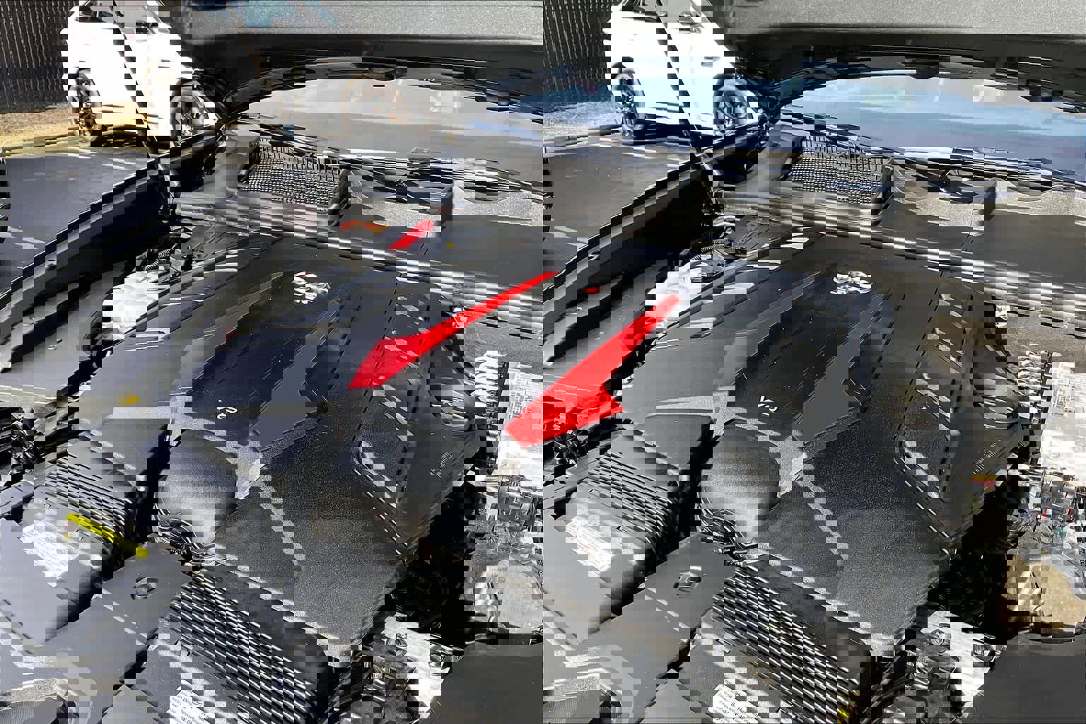 Used 2020 Audi RS Q8 w/ Carbon Optic Package image 33