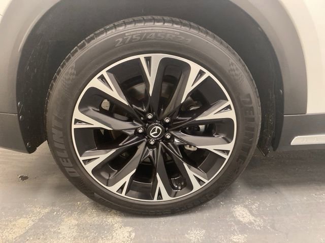 Used 2024 MAZDA CX-90 Plug-In Hybrid w/ Premium Pkg image 34
