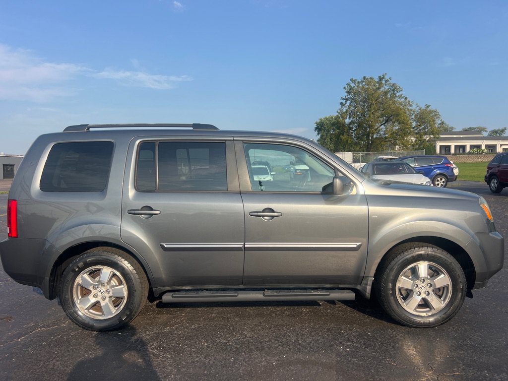 Used 2010 Honda Pilot EX image 8