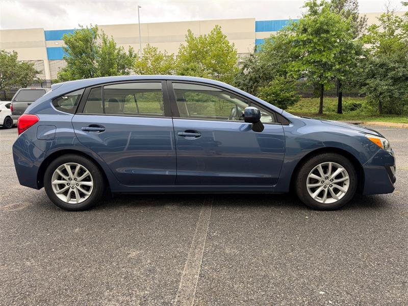 Used 2013 Subaru Impreza 2.0i Premium w/ All-Weather Pkg AWD/4WD image 19