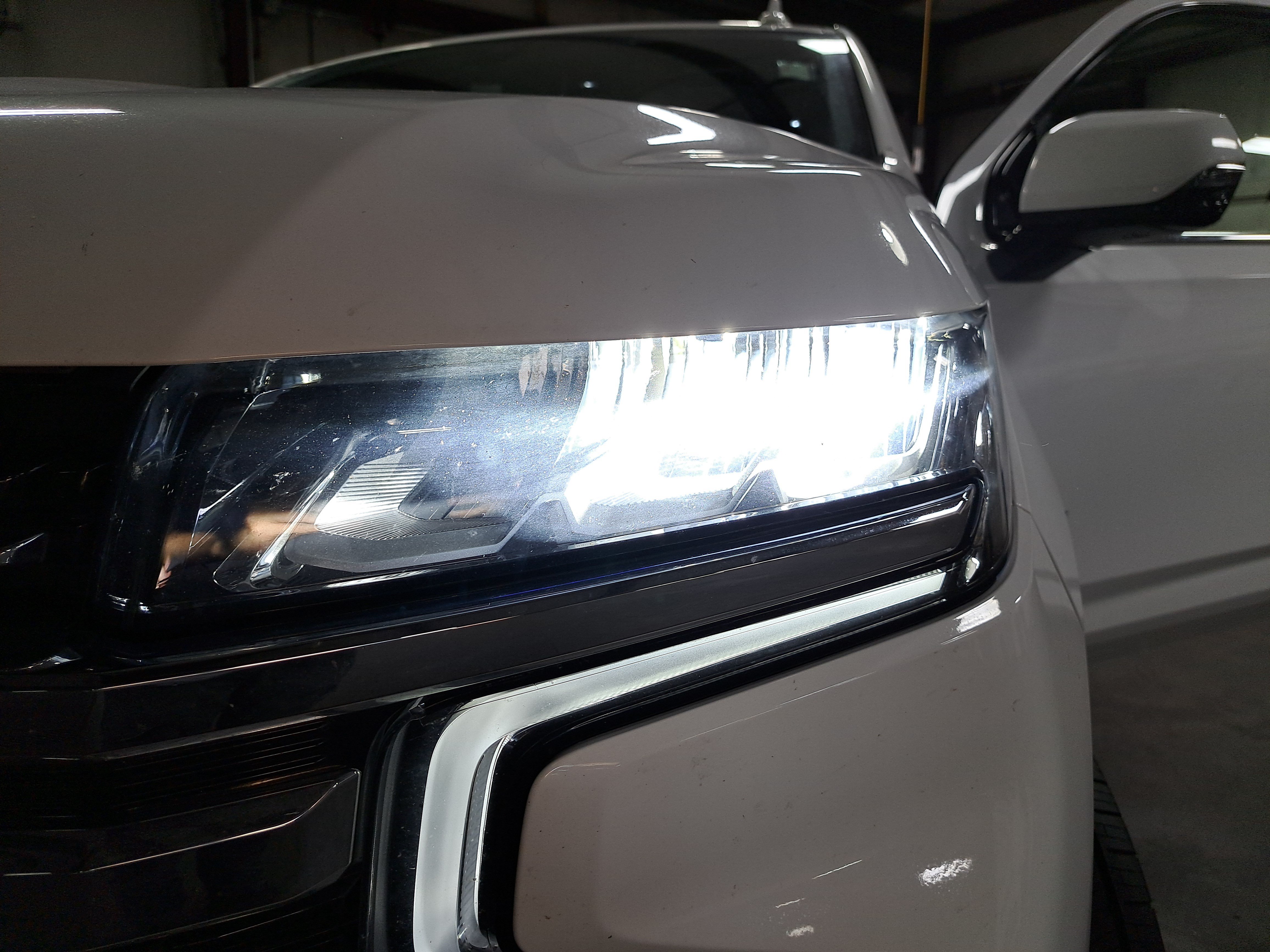 Used 2021 Chevrolet Tahoe LT w/ LT Signature Package AWD/4WD image 33