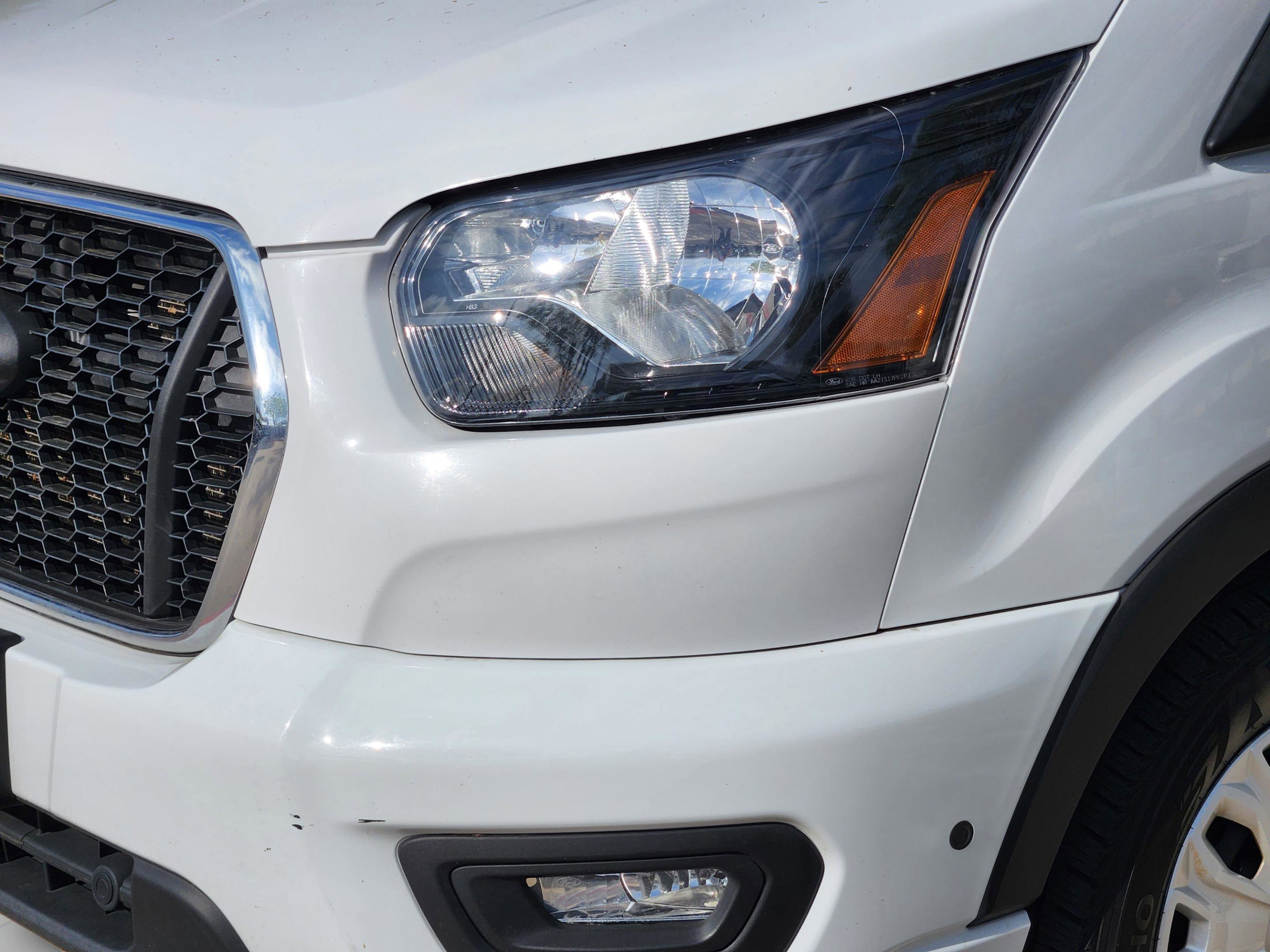 Used 2024 Ford Transit 350 XLT image 7