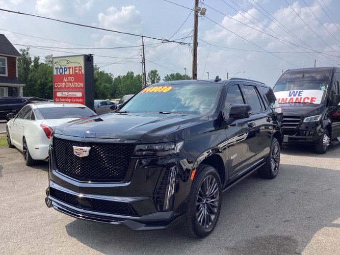 Used 2024 Cadillac Escalade V image 1