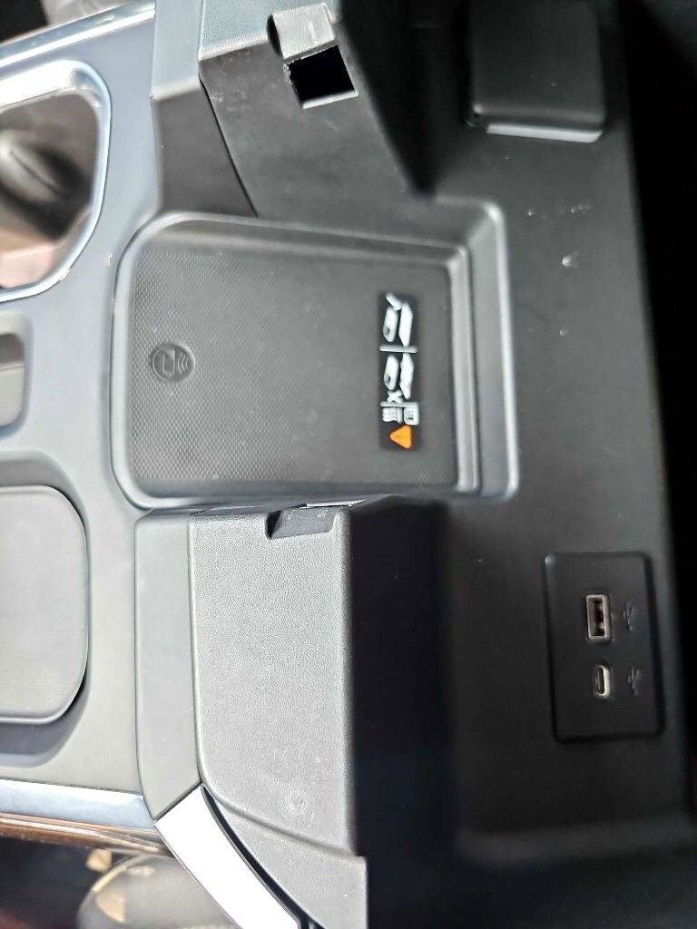 Used 2022 Chevrolet Silverado 1500 LT Trail Boss w/ LT Trail Boss Premium Package image 37