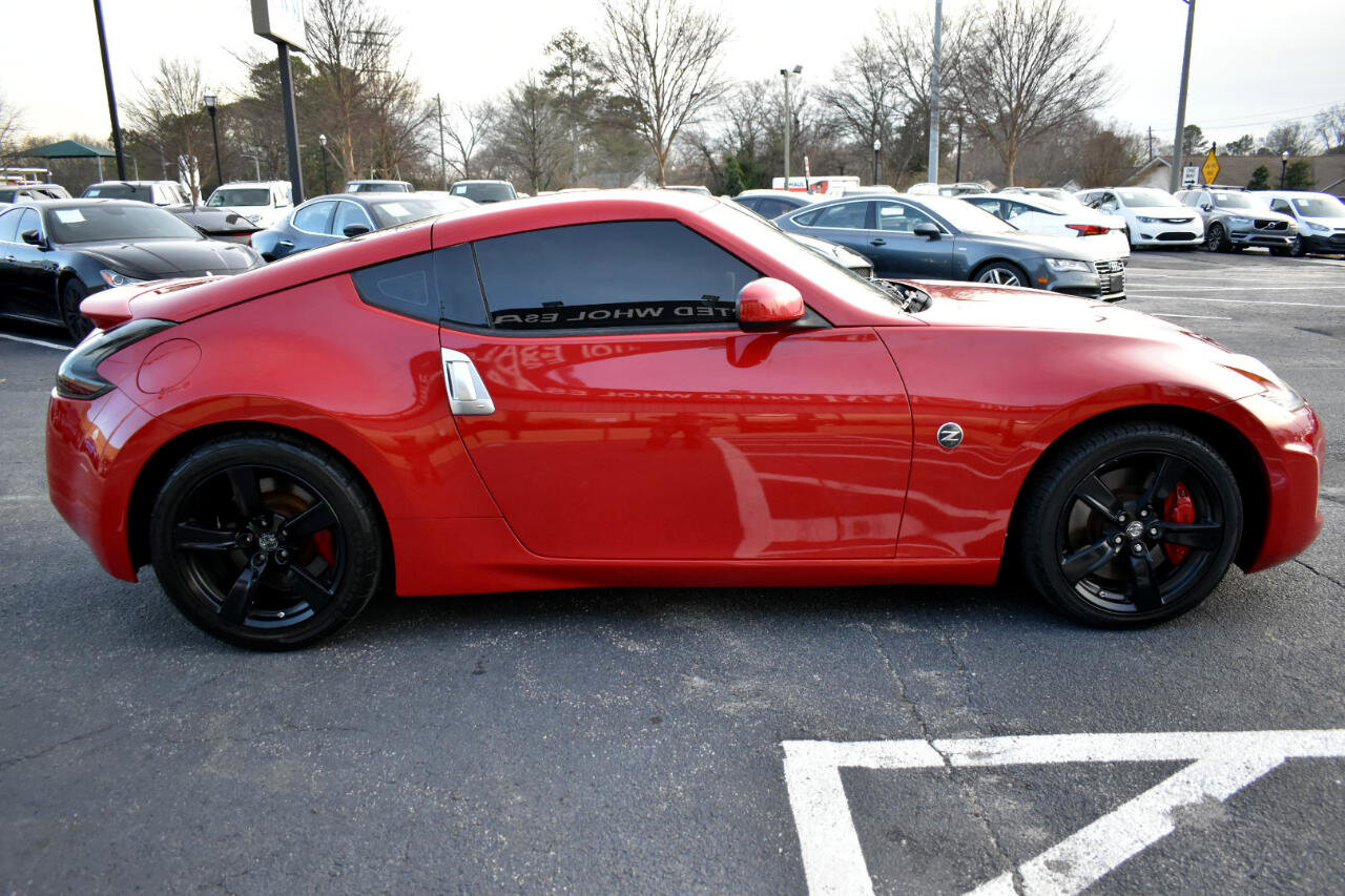 Used 2015 Nissan 370Z Coupe image 5