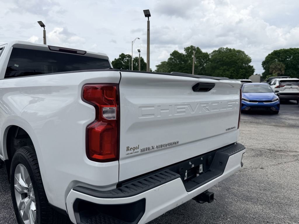 Used 2019 Chevrolet Silverado 1500 Custom w/ Trailering Package RWD image 11