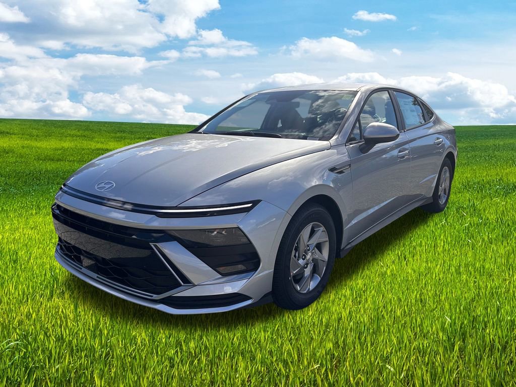 Used 2026 Hyundai Sonata SE FWD image 11