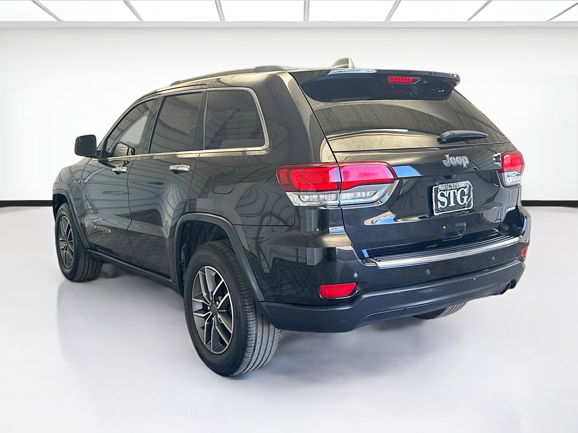 Used 2021 Jeep Grand Cherokee Limited w/ Luxury Group II image 6