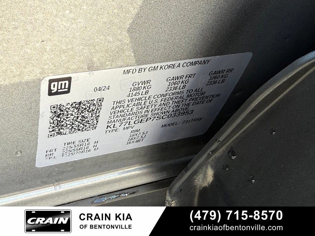 Used 2025 Chevrolet Trax RS FWD image 34
