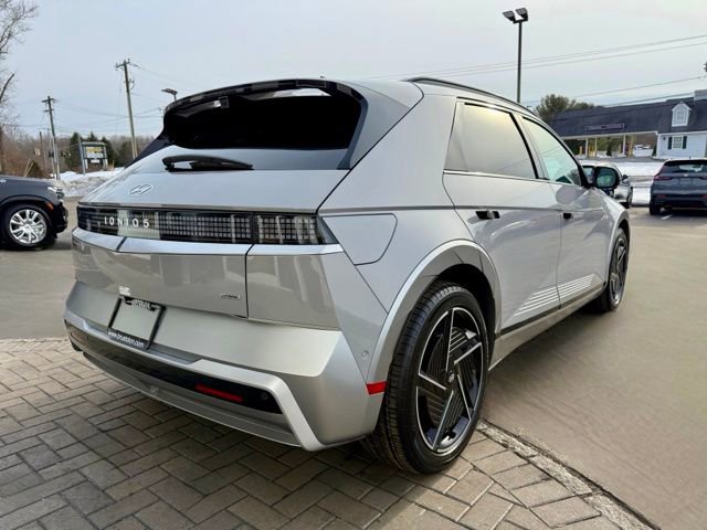 Used 2025 Hyundai Ioniq 5 Limited image 9