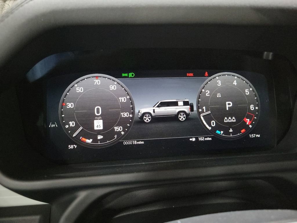 Used 2024 Land Rover Defender 110 SE AWD/4WD image 17