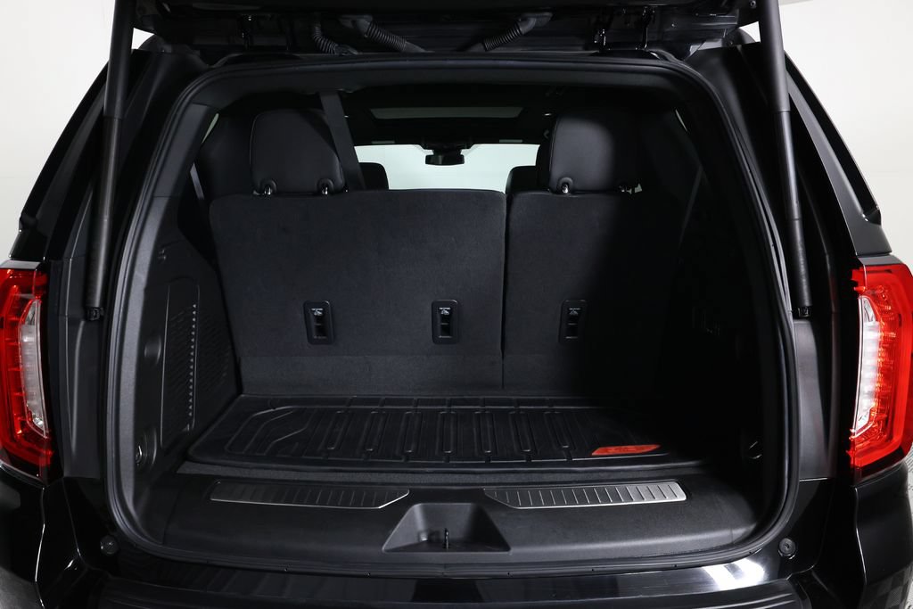 Used 2024 GMC Yukon Denali RWD image 13