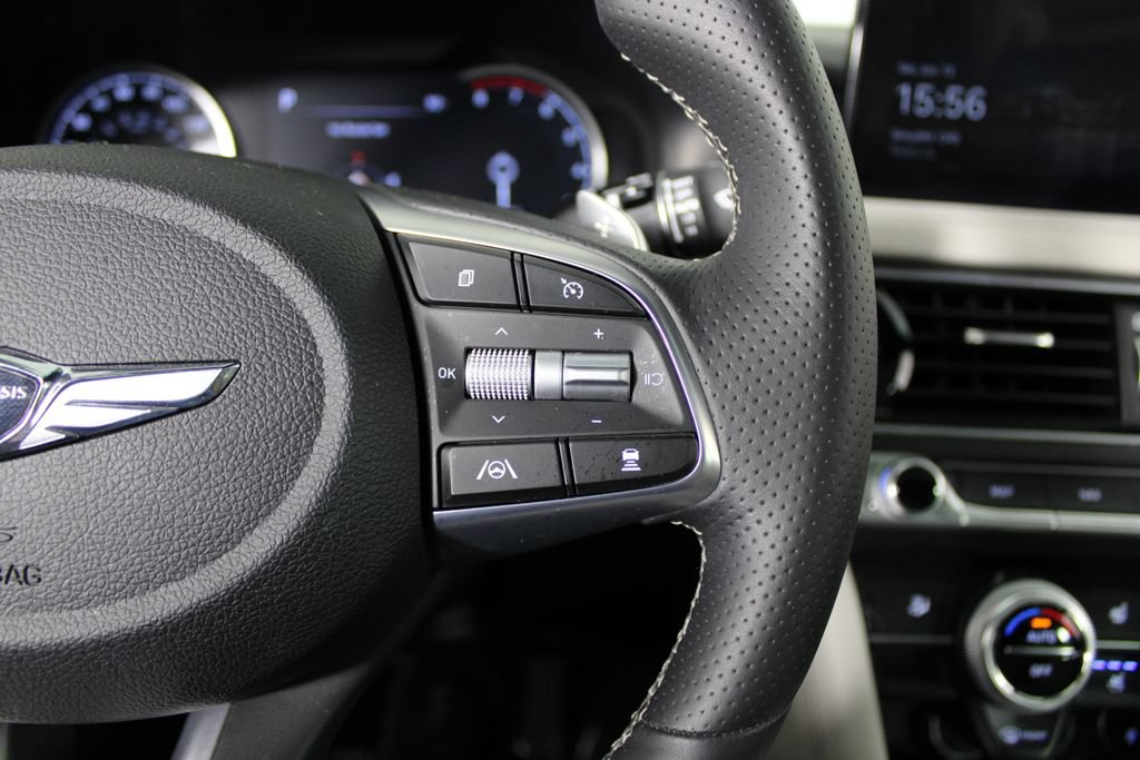 Used 2023 Genesis G70 2.0T w/ Sport Prestige Package RWD image 25