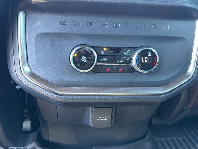 Used 2025 Ford Expedition Max King Ranch image 15