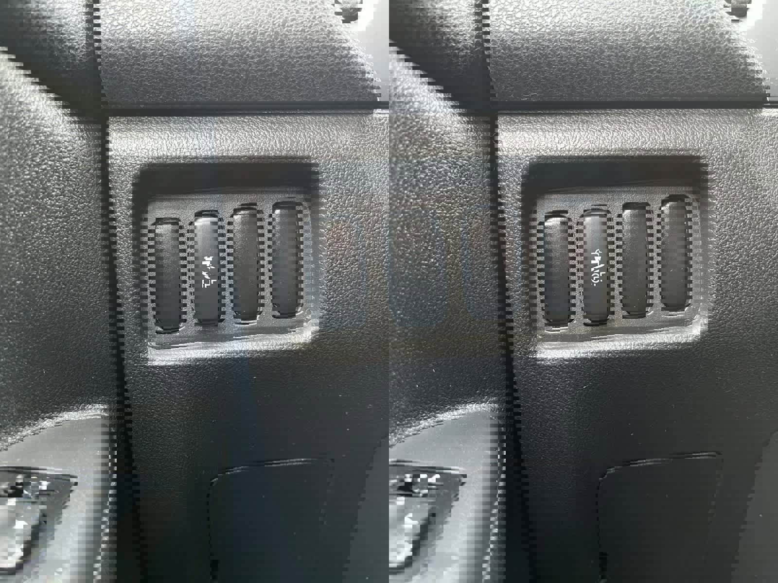 Used 2016 Mitsubishi Outlander Sport ES image 24