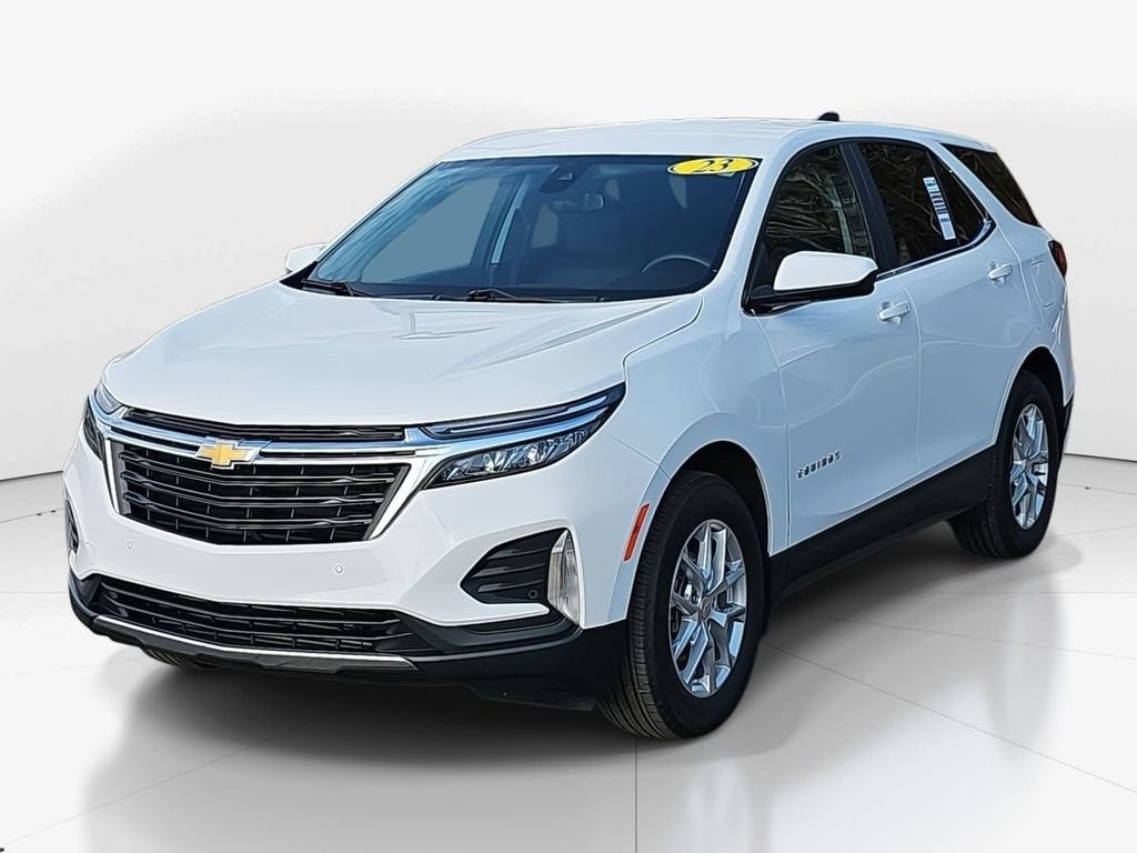 Used 2023 Chevrolet Equinox LT image 3