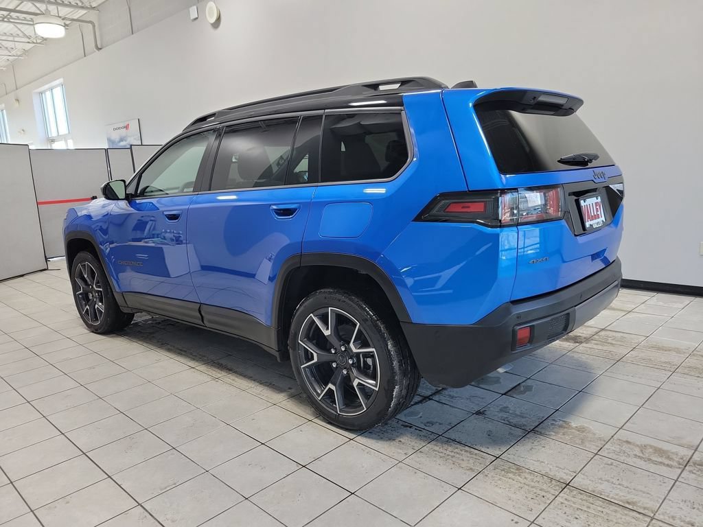 New 2026 Jeep Cherokee Overland w/ Trailer Tow Group AWD/4WD image 5